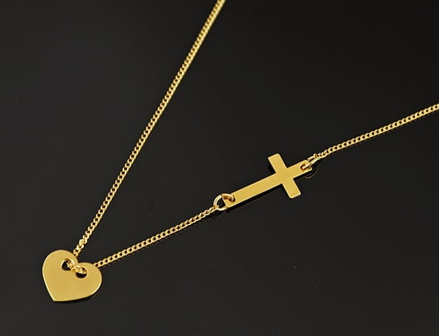 Naszyjnik celebrytka