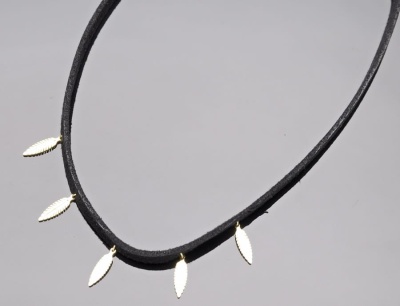 Naszyjnik choker