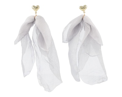 Kolczyki materiałowe