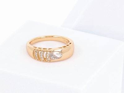 Pierścionek kryształ łezka