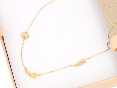 Naszyjnik celebrytka gwiazdy