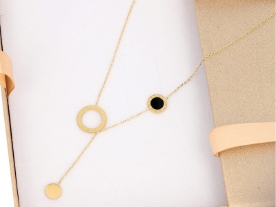 Naszyjnik krawatka ringi