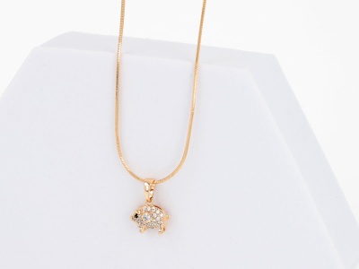 Naszyjnik zawieszka cyrkonie