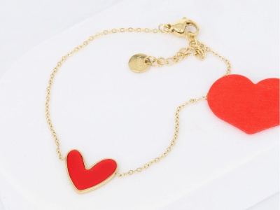 Bransoleta czerwone serce