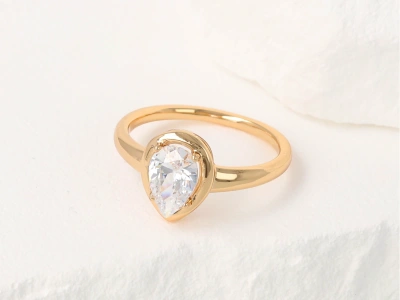 Pierścionek łezka kryształ