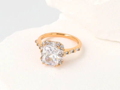 pierścionek duży kryształ