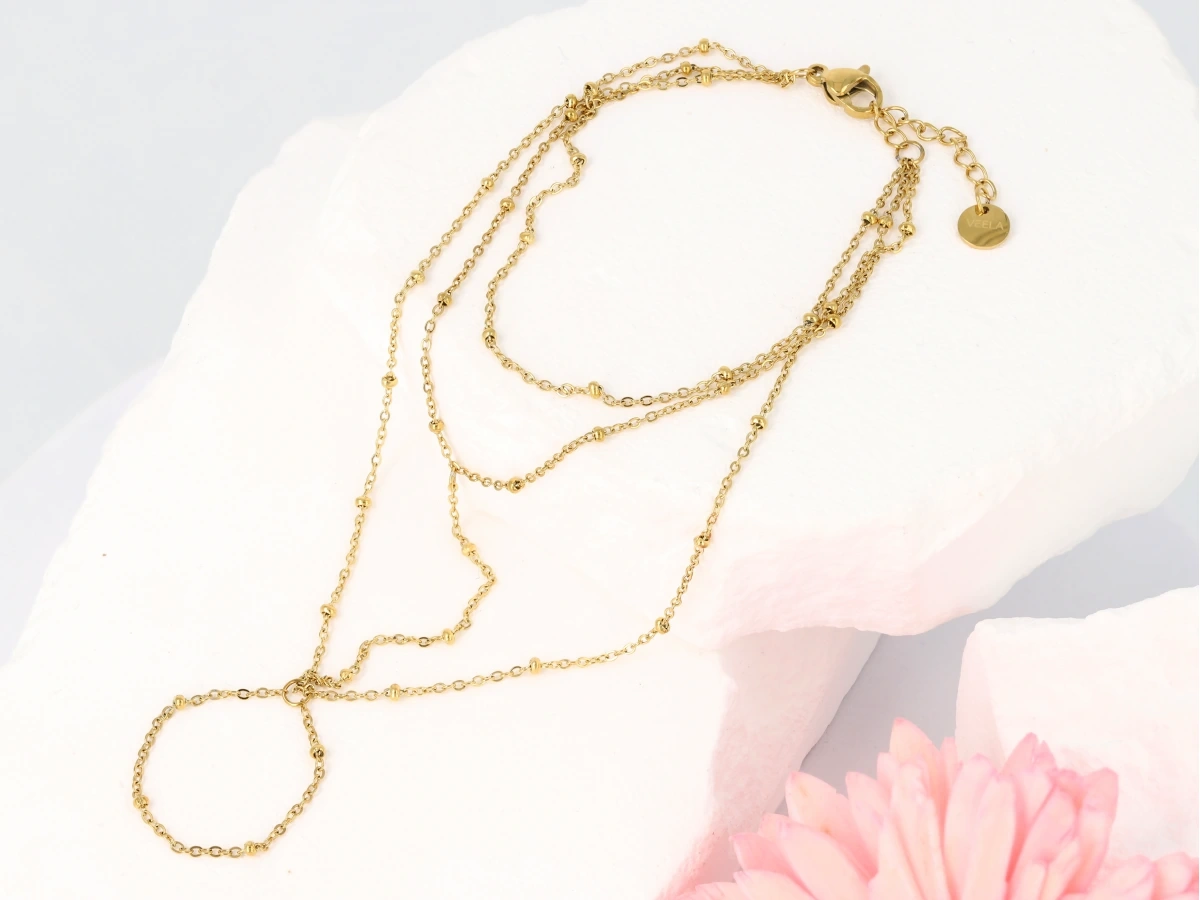 Bransoleta z pierścionkiem na palec