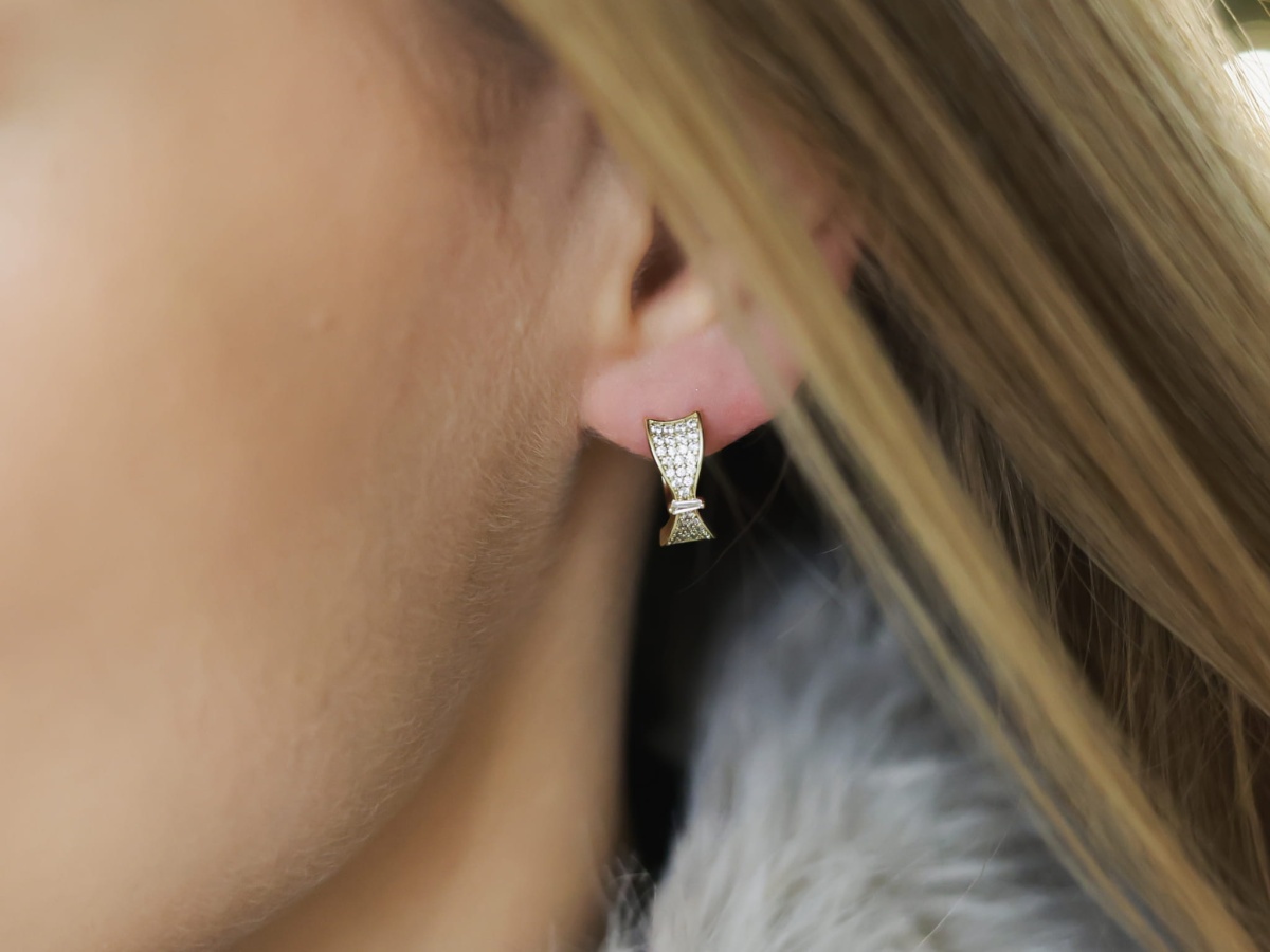 Kolczyki kokardki z cyrkoniami