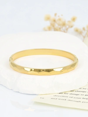 Bransoleta subtelnie szlifowana