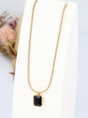 Naszyjnik żmijka z klasycznym czarnym kamieniem